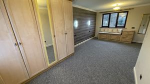 Photo 20- click for photo gallery